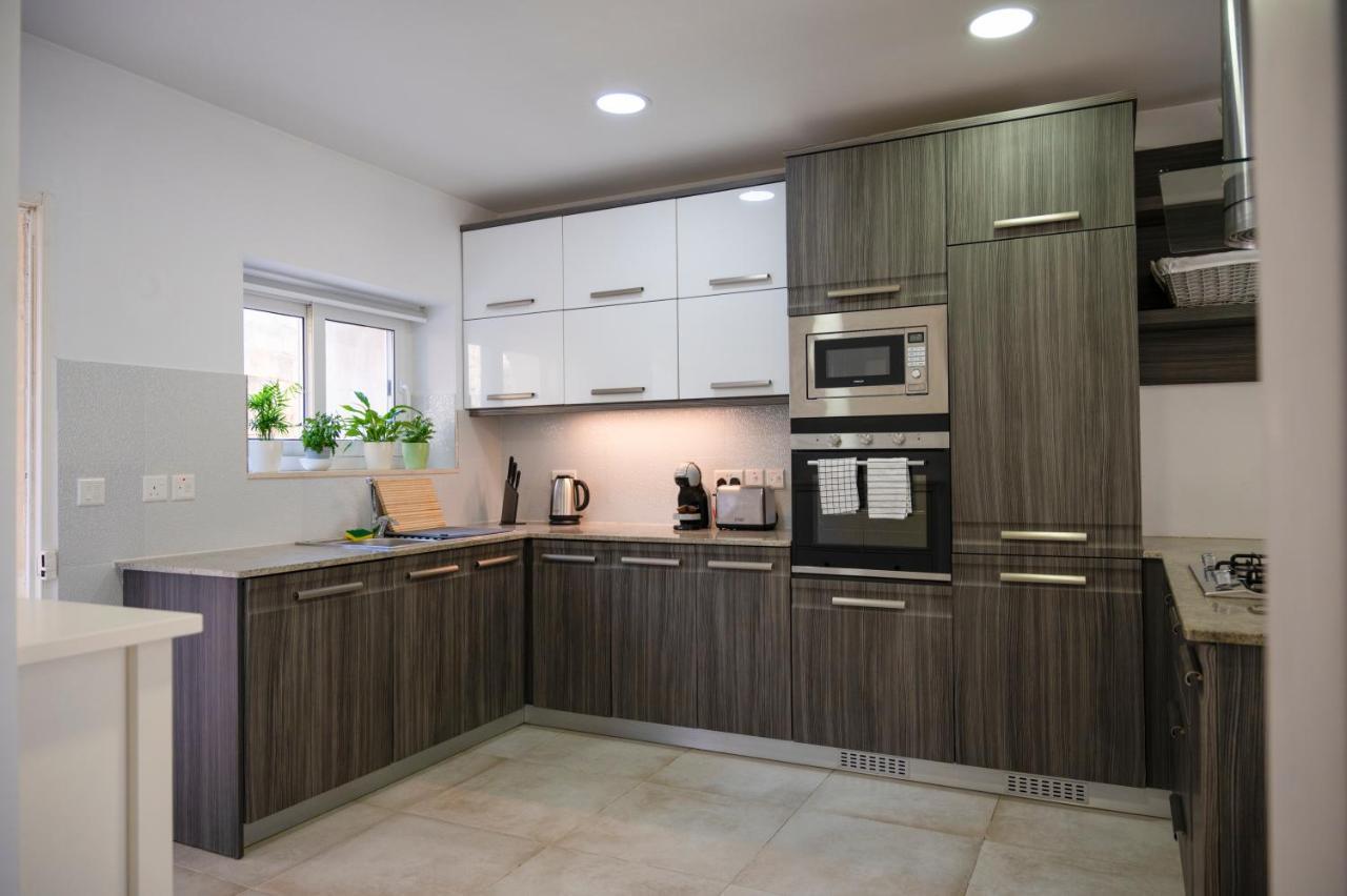 Luzzu - Family Friendly Maisonette 슬렌디 외부 사진